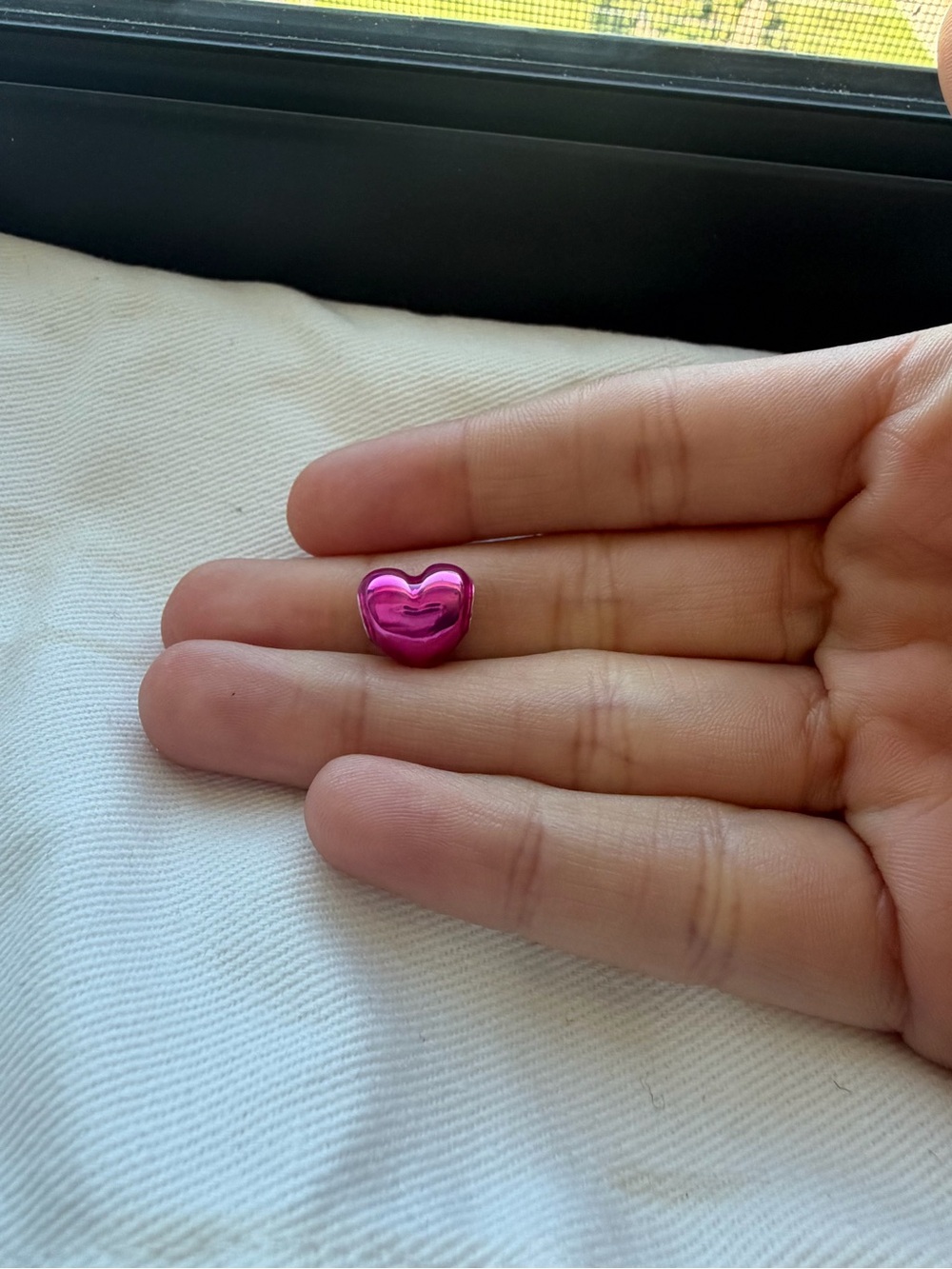 Pandora Authentic Heart Charm - Picture 2 of 3